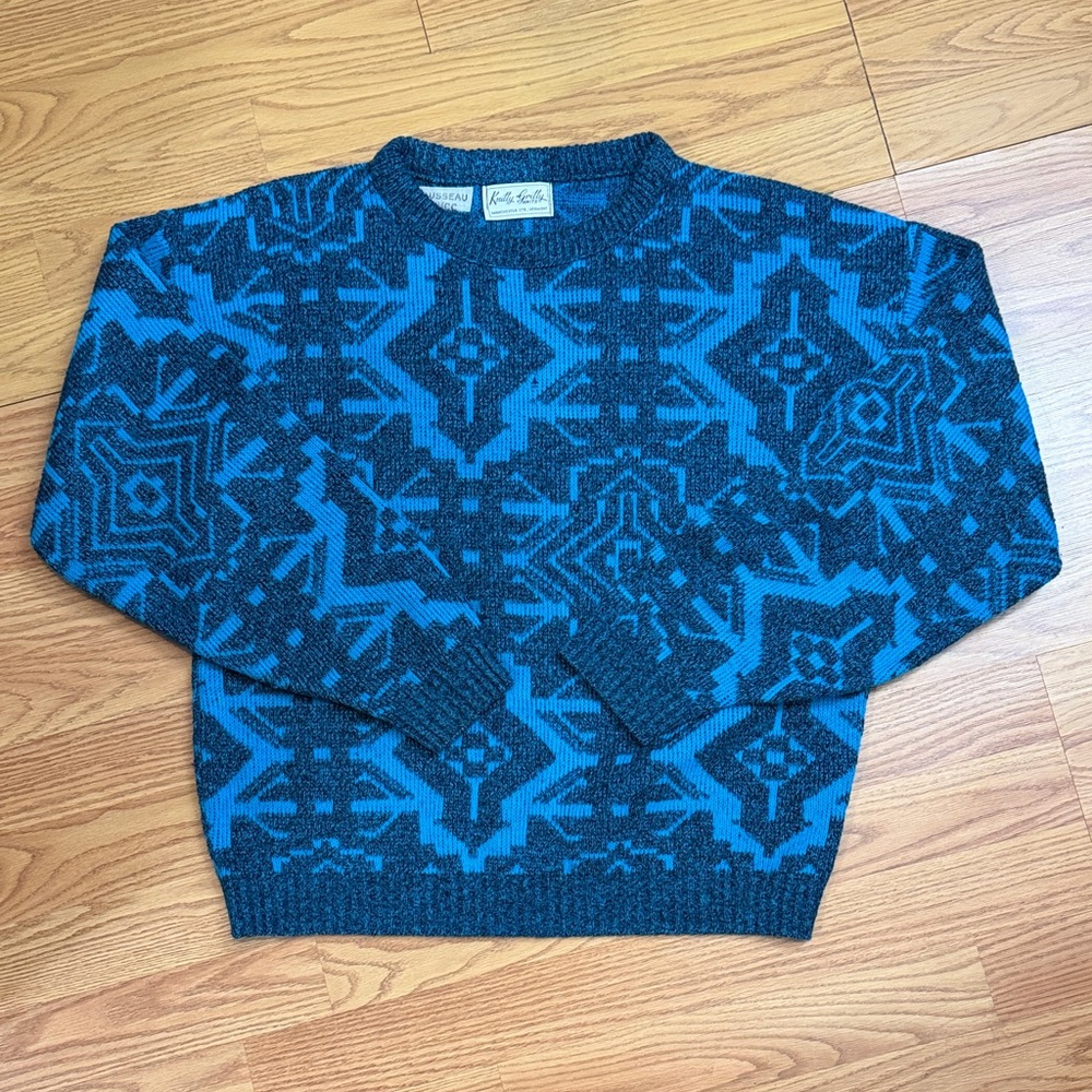 Vintage Blue Geometric Crewneck Sweater